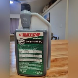 Become Dailt Scrub SC